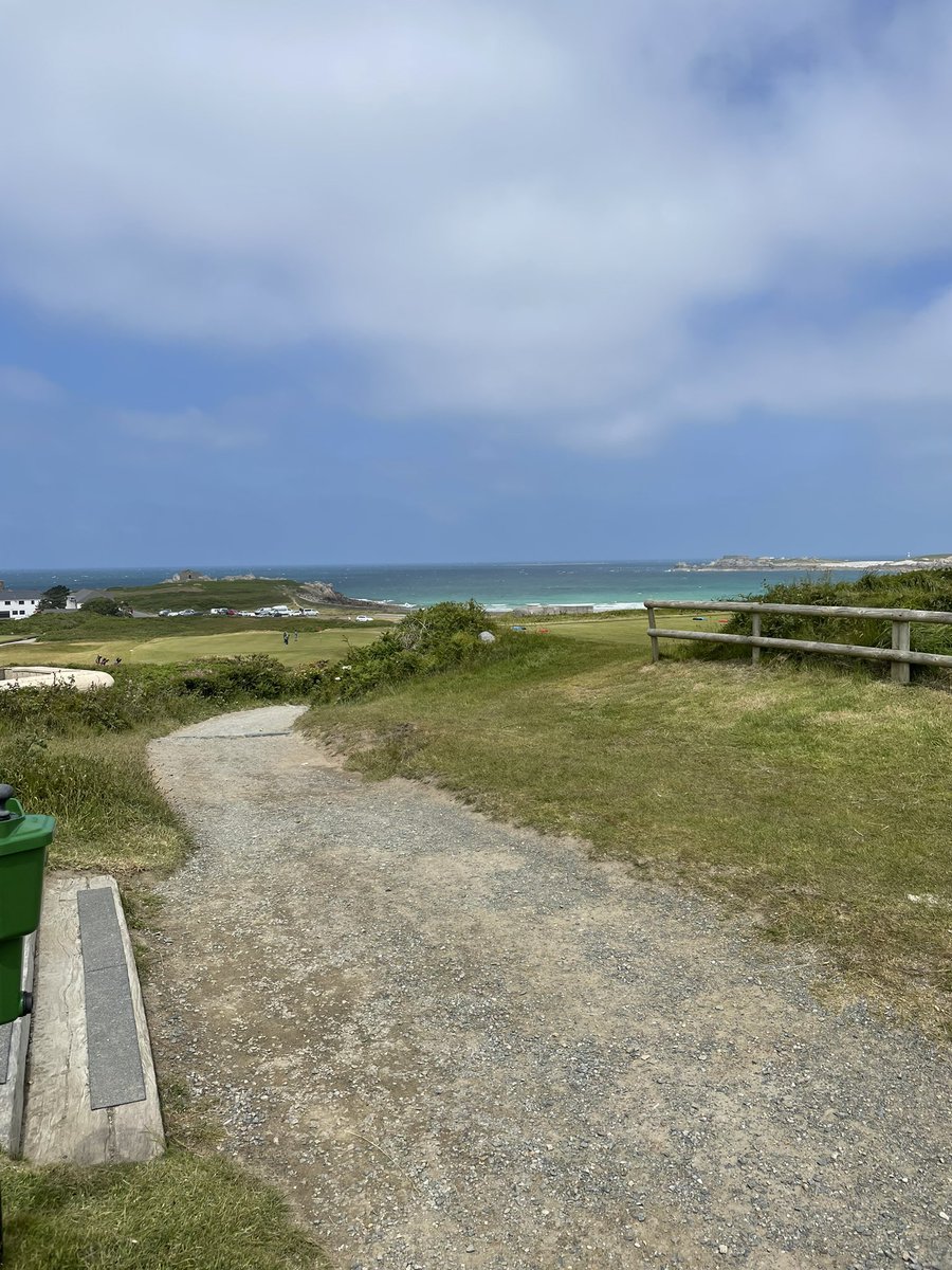 cobolegend's tweet image. Comp day, windy as but slightly warmer !  ⛳️#36points