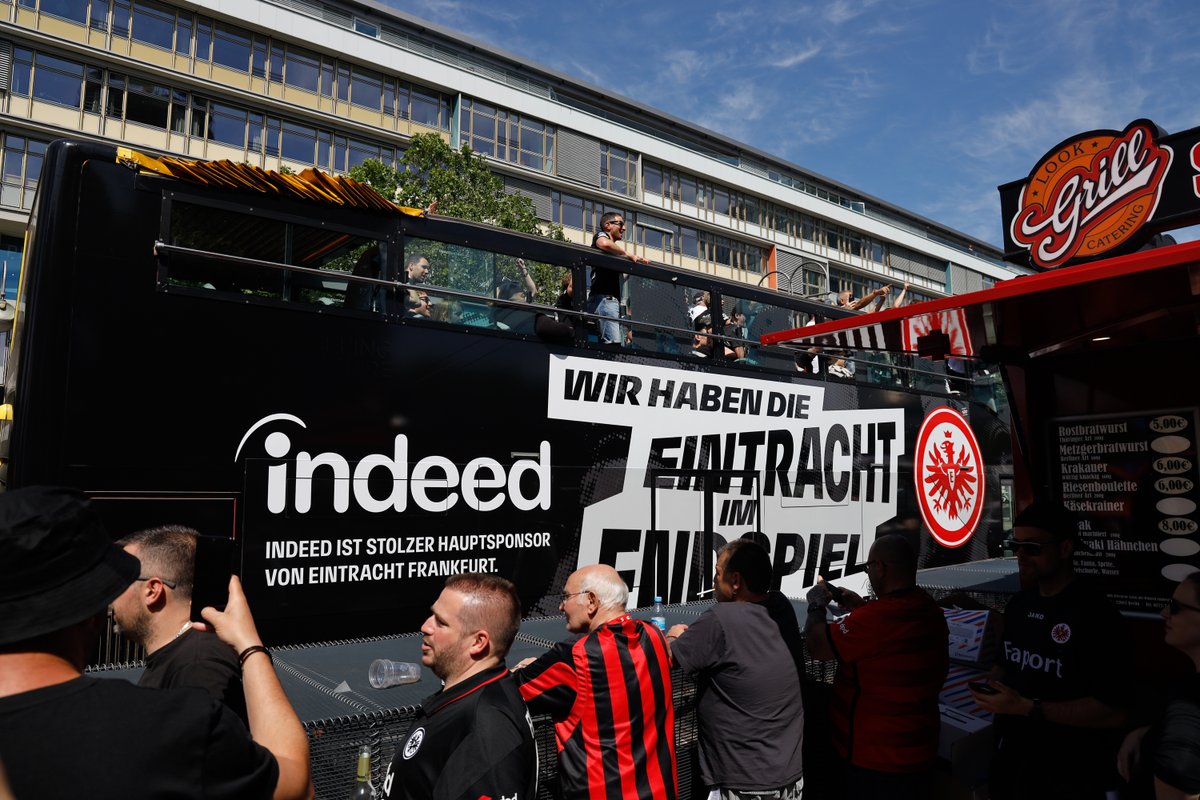 IndeedDeutsch's tweet photo. 📍 Breitscheidplatz, Berlin
#UnserTrikotInBerlin #UnserJobInBerlin https://t.co/fv8hgCkaDV