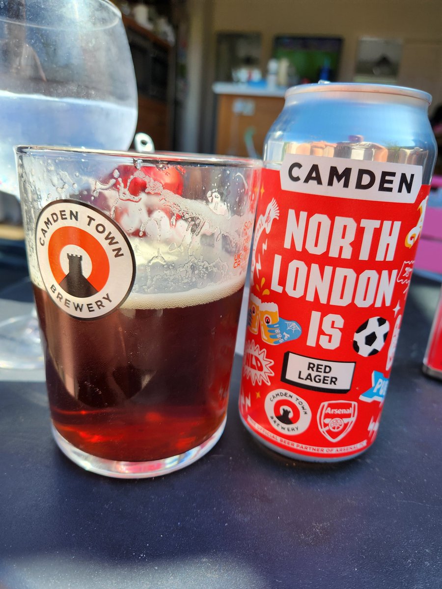 neezus88's tweet photo. Cant beat @CamdenBrewery x @Arsenal combo in the sunshine 👌 https://t.co/U7Uh4kpqiB