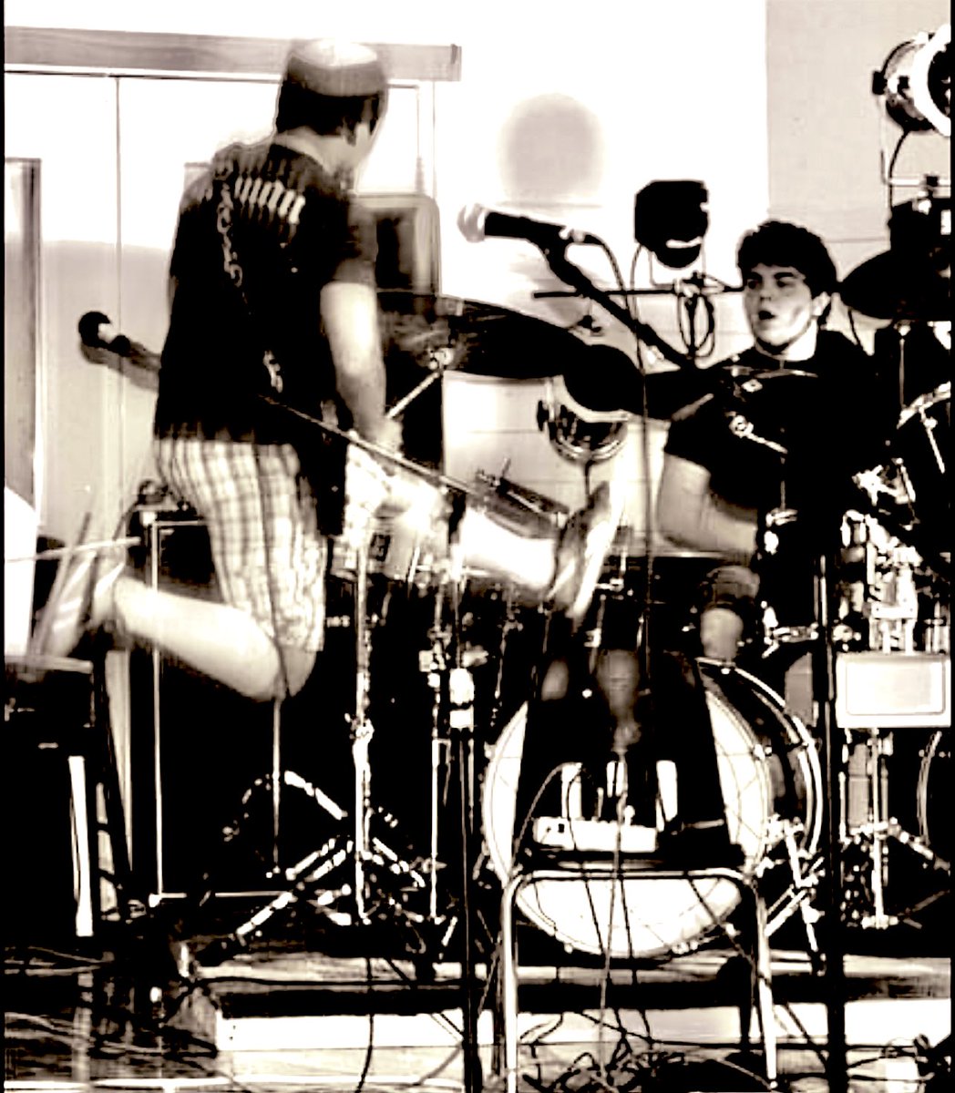 SpeakEZ 🥃 Yuki @NFTSpeakEazy tweet media