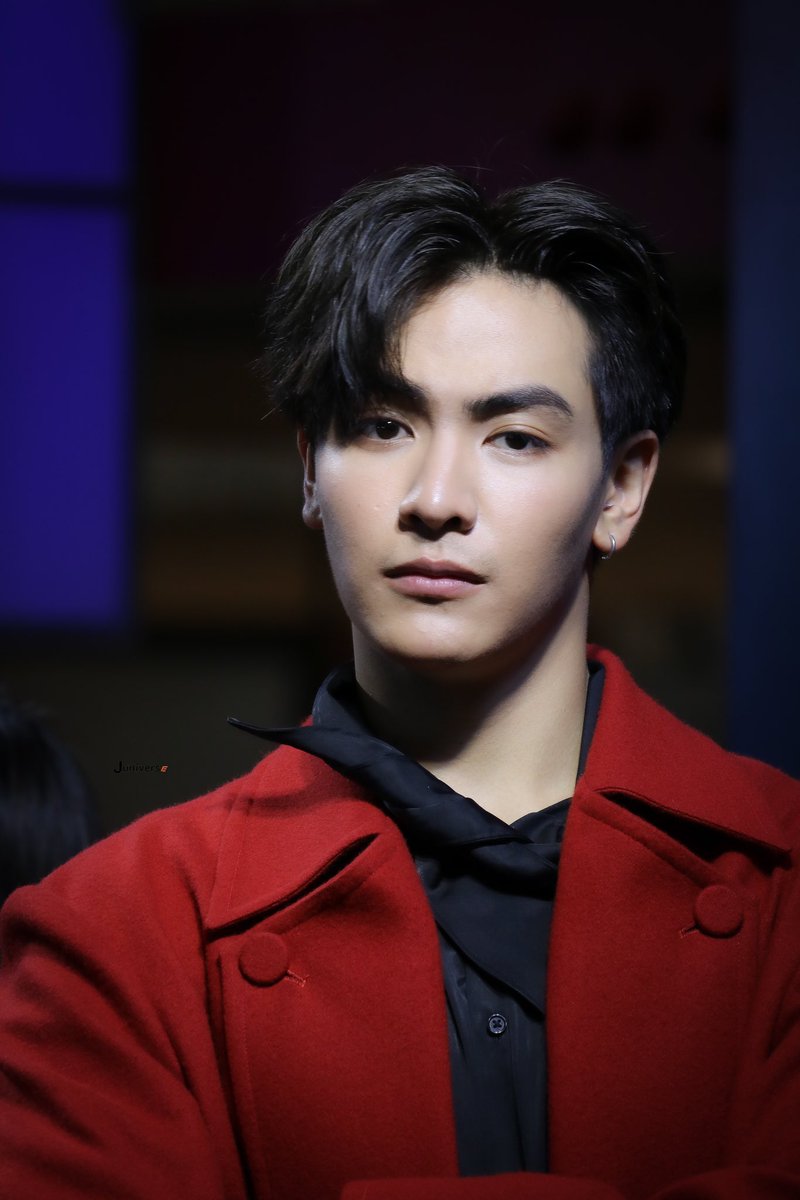 joong_universe's tweet photo. จุงโกรธอะไรพี่รึป่าว55555555555555 https://t.co/WlJq1niGk1