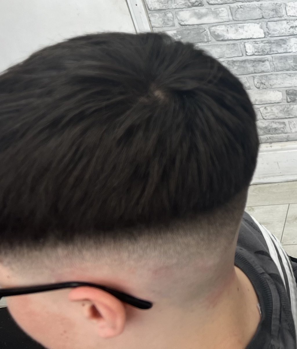 ZiyBarber's tweet photo. Ziy med skin fade .💈💈

https://t.co/IKCdLUcZud

Ziy team. https://t.co/FvngjhPsME