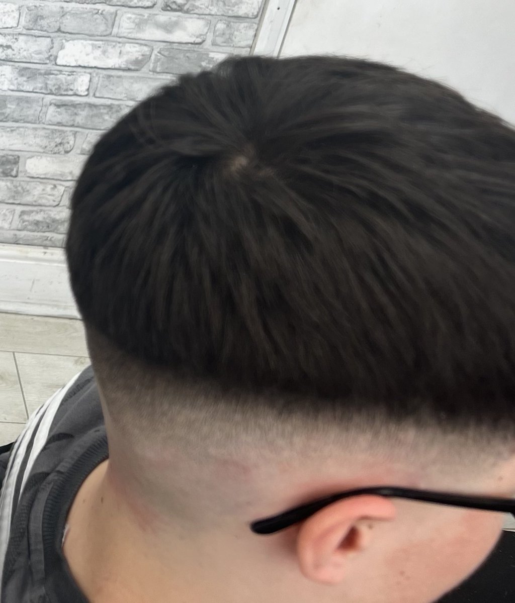 ZiyBarber's tweet photo. Ziy med skin fade .💈💈

https://t.co/IKCdLUcZud

Ziy team. https://t.co/FvngjhPsME
