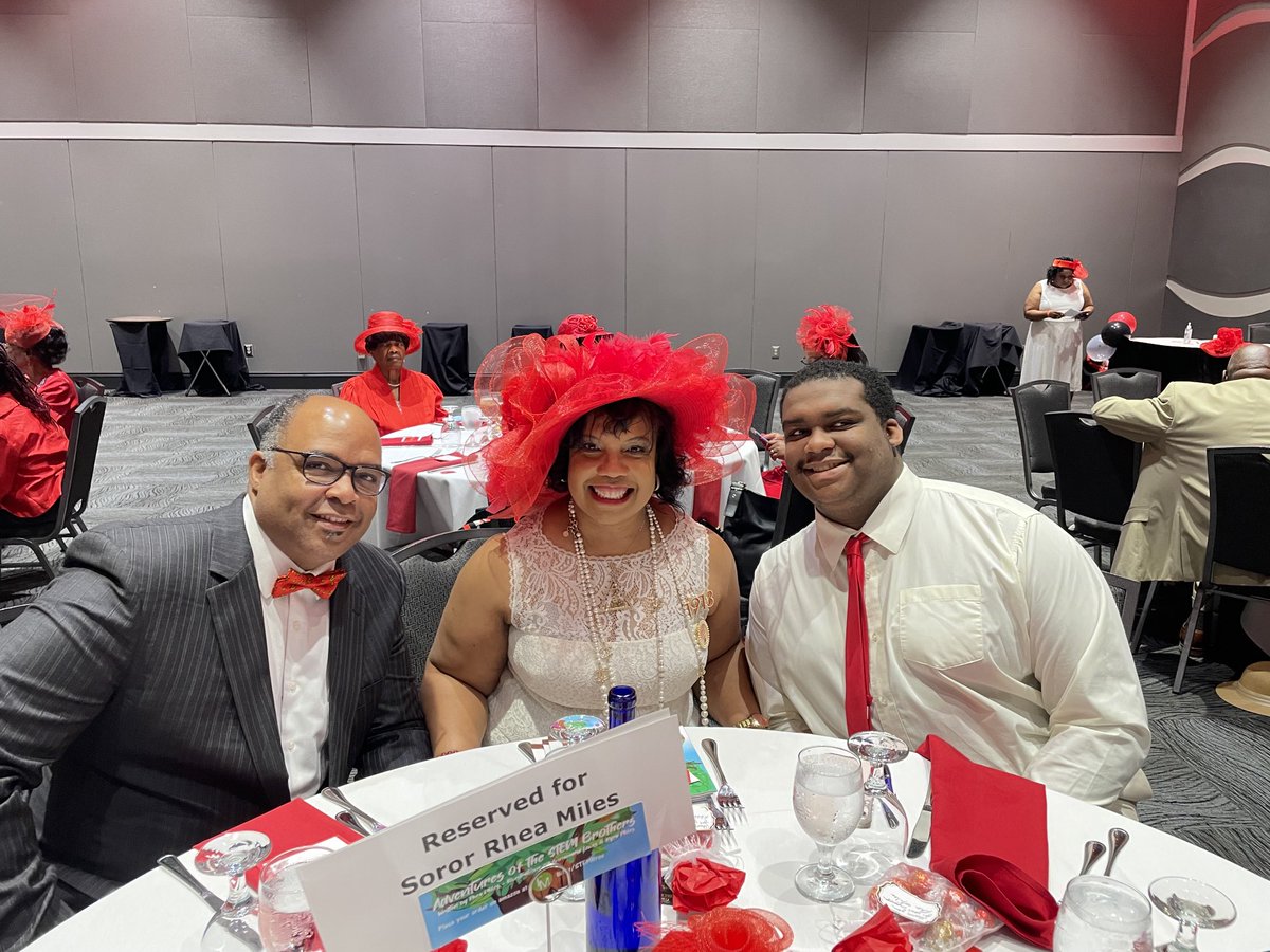 rheamilesphd's tweet photo. At Greenville NC Delta Sigma Theta Sorority Inc. 2023 Red Hat Gospel Brunch #redhat2023 https://t.co/4UslAK5QWZ