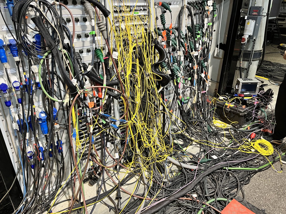 linksbroadcast's tweet image. S100 is at Wembley for the FA Cup today