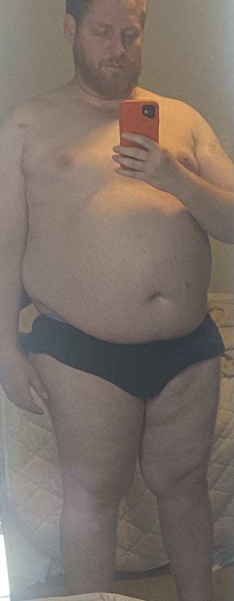 Chubby__Chester's tweet photo. 290 lbs. now and it’s showing!🥴 https://t.co/Ed1uoMnfOC