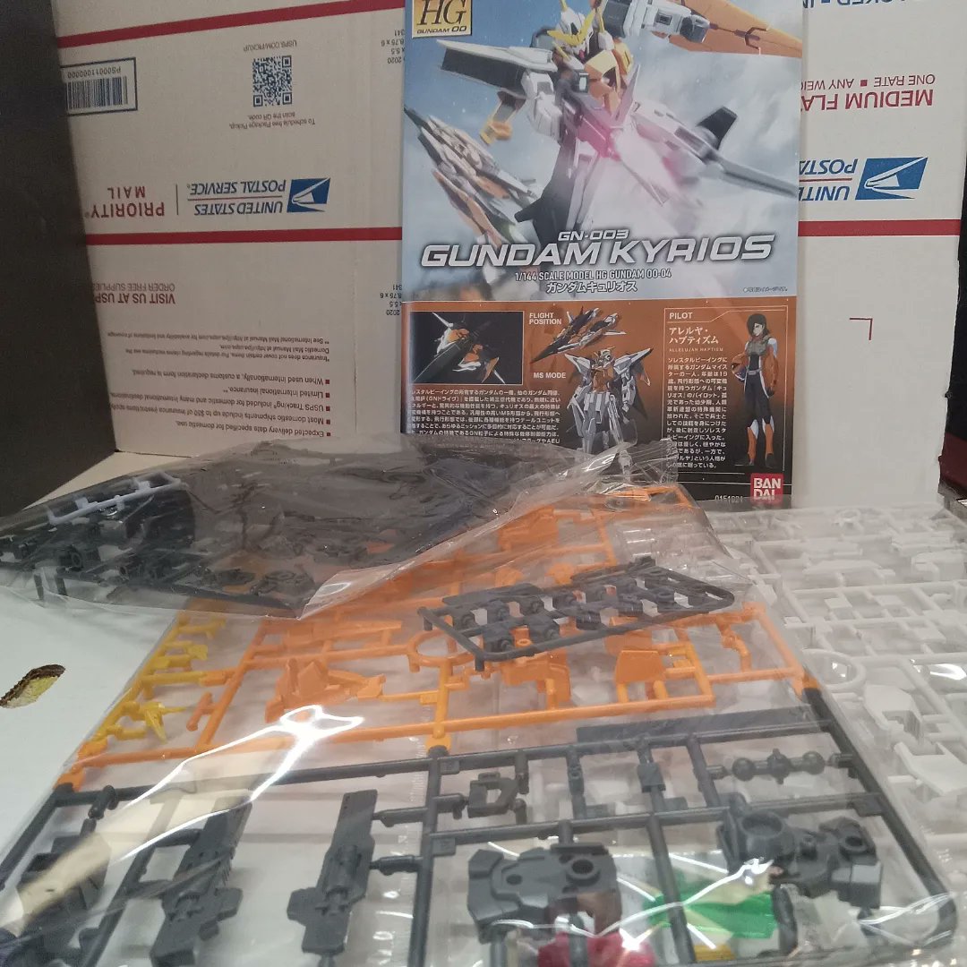HpCollectables's tweet photo. #Pcfriday @HpCollectables. Next project https://t.co/0nKUv1yju1