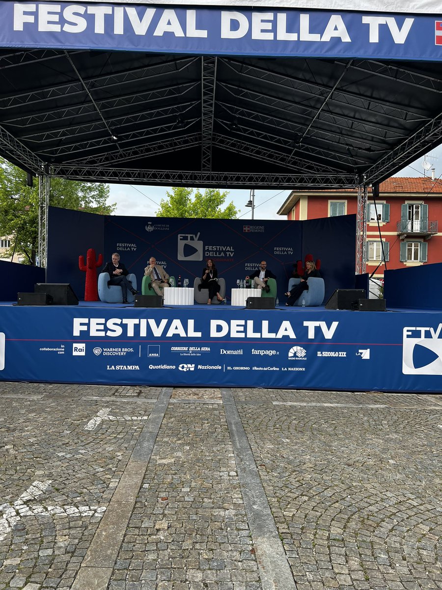 NoSignal_mag's tweet photo. Cancellato: il grande problema dei social e dell’informazione è la non neutralità delle piattaforme. I veri veicoli di informazione della cui neutralità noi non sappiamo nulla. https://t.co/Xwx1AsWybW
