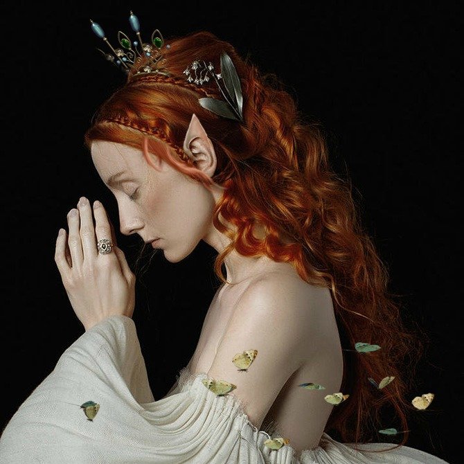 [ Starter for <a href="/HISDARKMIRROR/">Definitely Jace (not)</a> ]

Full lips, glass blue eyes, a curtain of red hair that rippled to her waist: The Seelie Queen's beauty has always been the talk of myths and legends. There was something about her, even now when she looked gaunt and paler that drew everyone in.

-