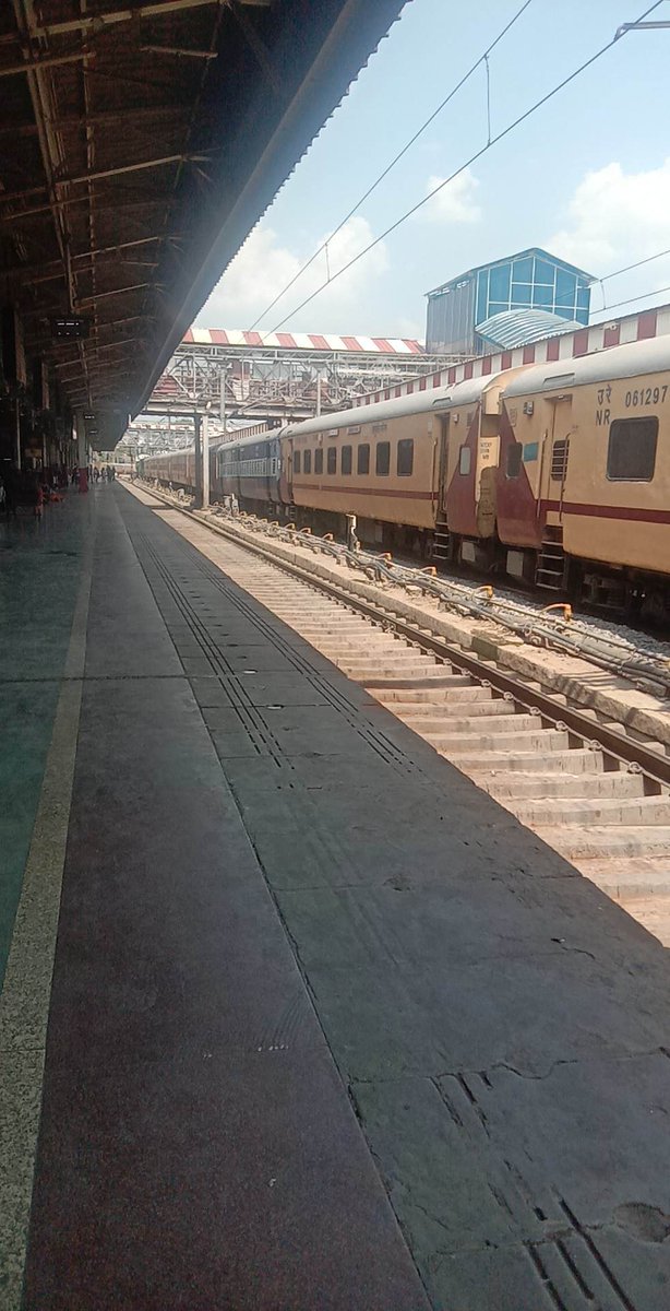 MBS_Mohit's tweet photo. On the Way to kolkata
#kanchanoil https://t.co/El6vE33uyt