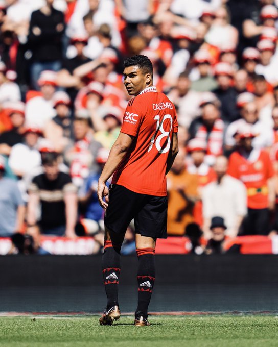 ✊ @Casemiro is ready for the first-ever all-Manchester #FACup final 💥
#MUFC