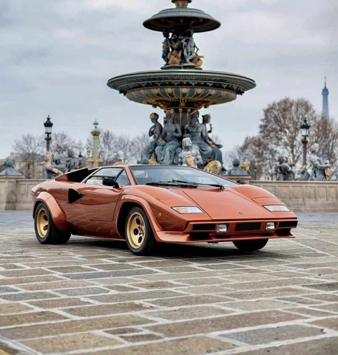 LamboCIub's tweet photo. Rame Colorado Metallizzato Countach LP400 S https://t.co/lA3ea2zrqx