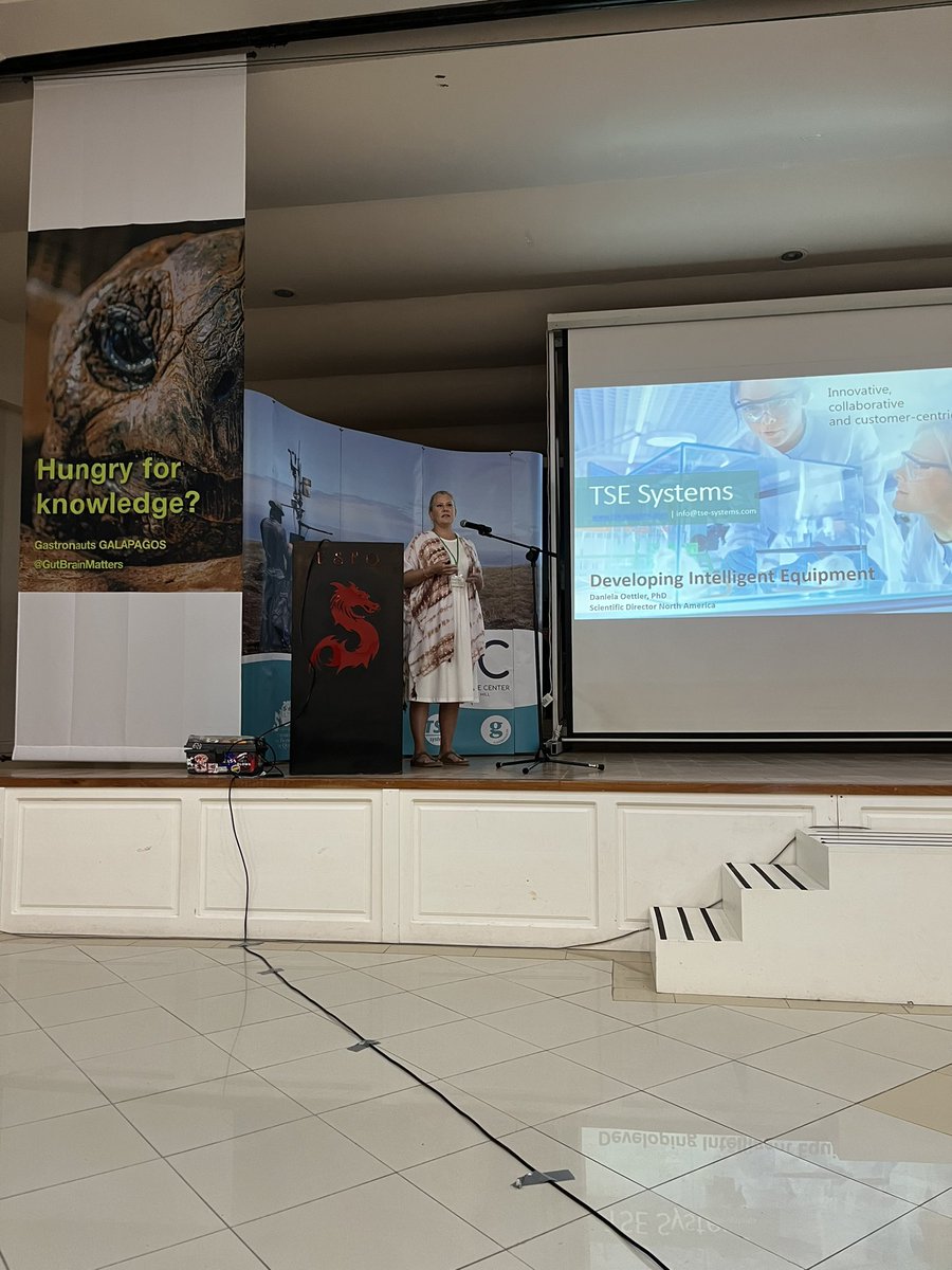 Good morning Galapagos! 🌞 Daniela Oettler from <a href="/TSESystems/">TSE Systems</a> starting off our session on biotechnology with the most intelligent equipment out there 🐁 #gastronautsgalapagos