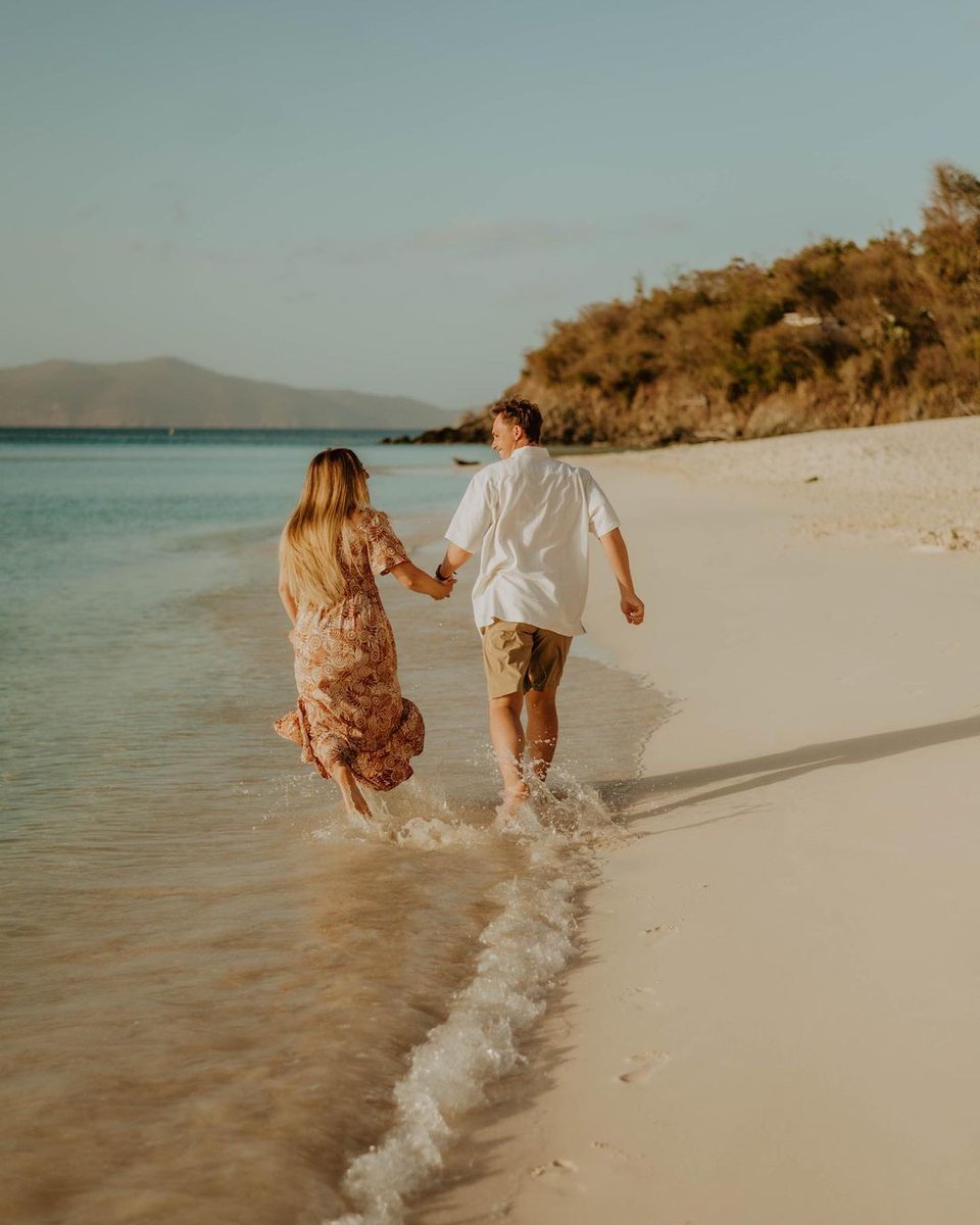 USVItourism's tweet photo. Time for a bae-cation? We’ve got the perfect destination in mind.
📸: sydneyrobideaux on IG
#VisitUSVI #NaturallyInRhythm #Baecay #USVirginIslands https://t.co/7iZgEJvKZw