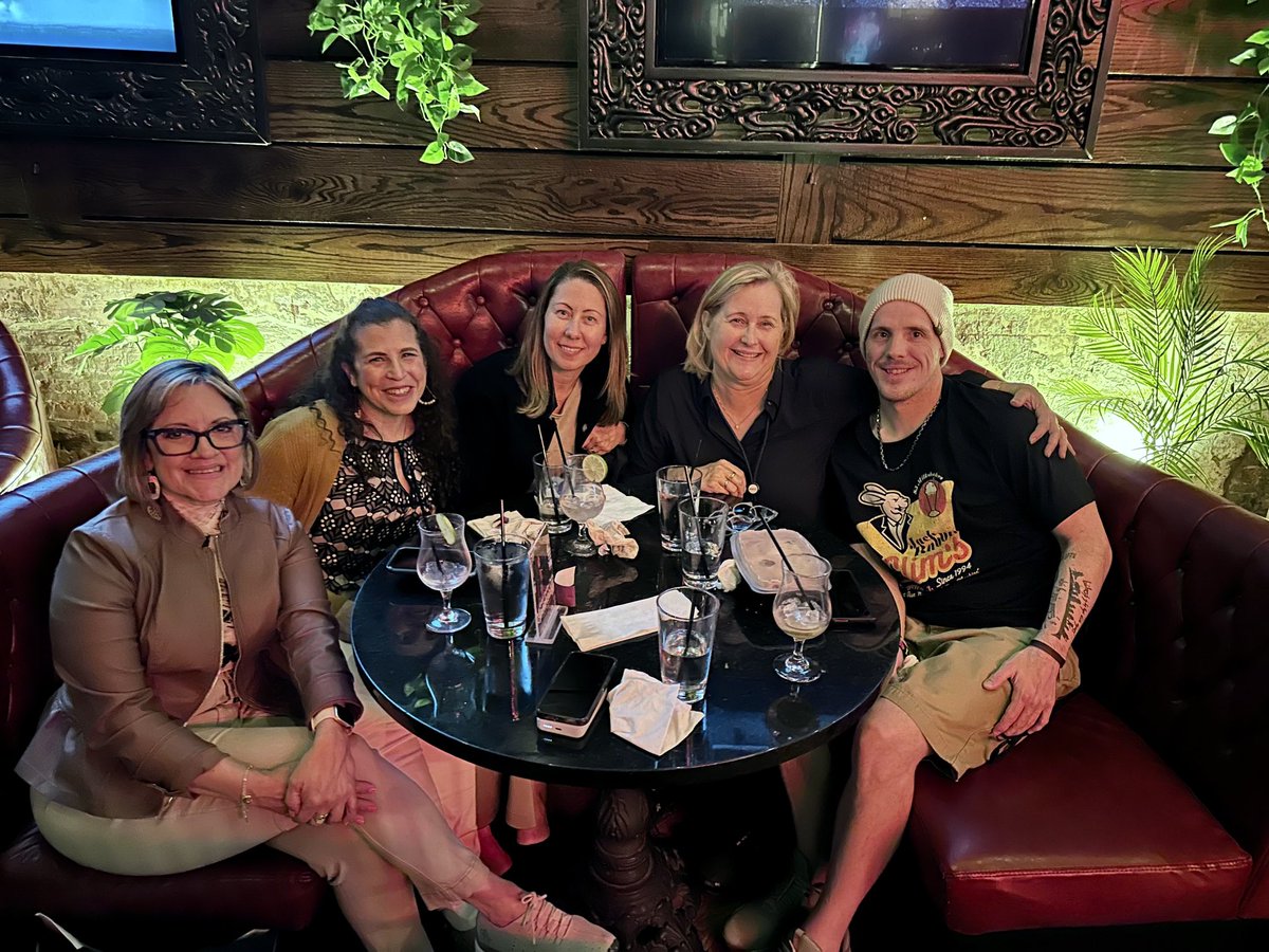 #ASCO meeting up with great friends and making new ones!!!  💙💙💙