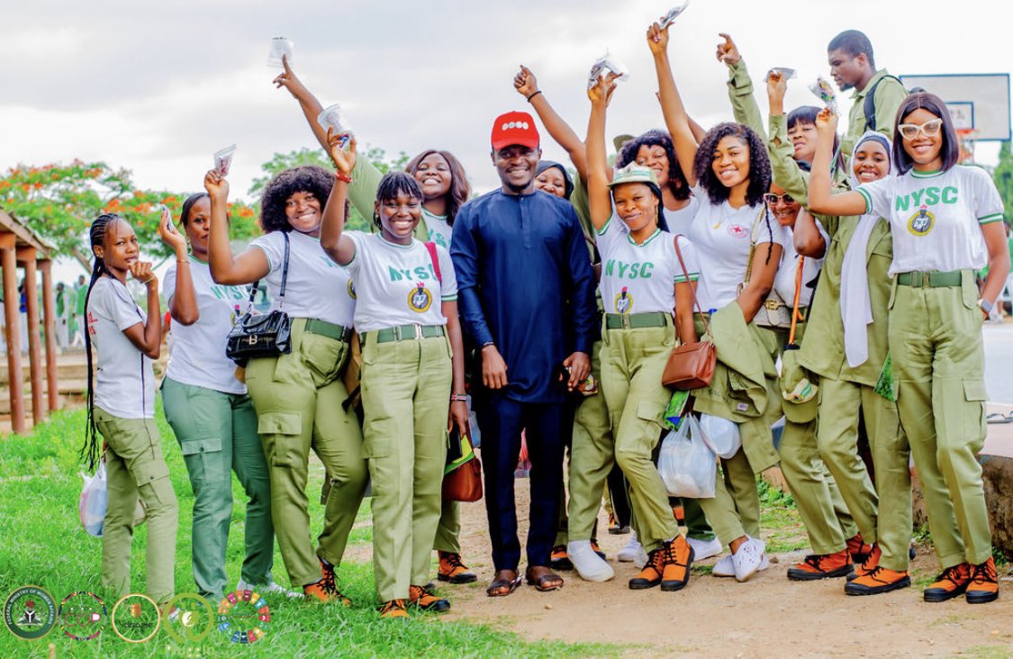 yagaziecharity's tweet photo. All the Female @officialnyscng  got a Free Menstrual Cup, sponsored by @couldyoucup through @yagaziecharity represented by @AfricanConsul 

#yagaziefoundation #couldyou #Nigeria #pluggin #nysc #nysccamp #mhhm #menstrualhealth #menstrualcup #collaboration #impact #WomensHealth https://t.co/fMyC1ojkJt