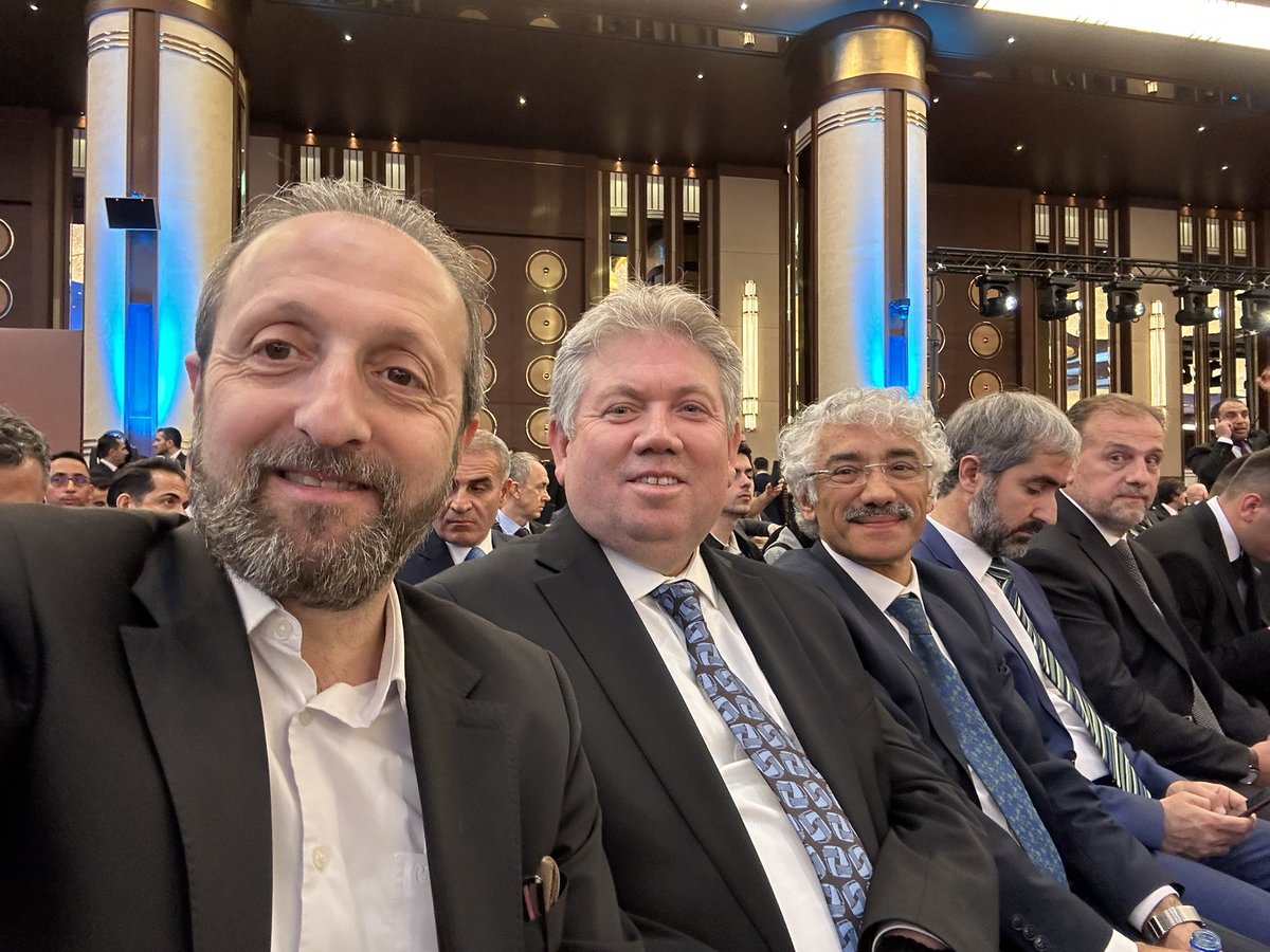 kamilcakir61's tweet photo. Cumhurbaşkanlığı Göreve Başlama Töreni 
@RTErdogan https://t.co/07dDgHdGrv