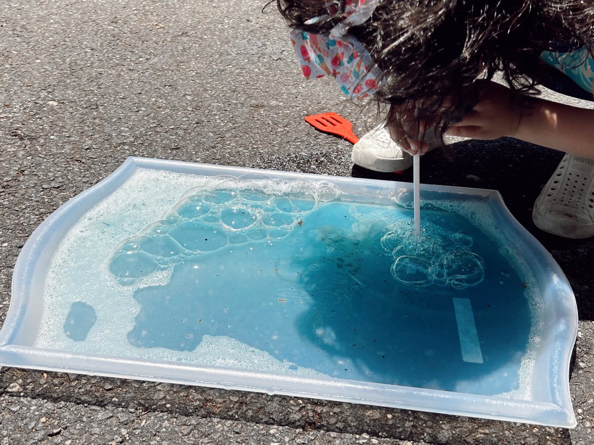 growwithmissm's tweet photo. Scientists in pre-k explored so many different tools that they can use to create bubbles! 🫧🫧🫧 https://t.co/hrfJbO1LYz