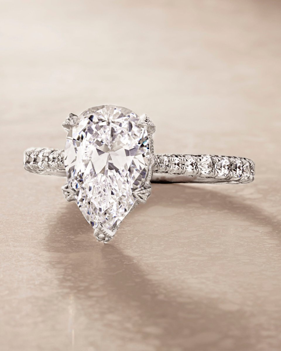 BrilDiamonds's tweet image. With fantastic faceting and a slightly unusual but totally striking aesthetic, it's no wonder that the pear shape is trending.

Would you choose a pear shape center diamond?  HT2663PS 

#BrilliantDiamonds #PacificHighlandsRanch #SanDeigo EngagementRing #TACORI #pearshapeddiamond