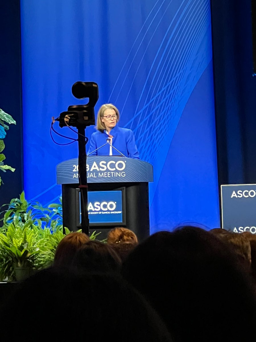 Great to see @DrMarkAwad @DanaFarber Dr. Elizabeth A. Mittendorf  @DanaFarber Dr. Jedd D. Wolchok @WCM_MeyerCancer discuss recent developments in the field of neoadjuvant #immunotherapy at an #ASCO23 session mod. by Dr. Harriet M. Kluger @YaleMed (#SITC23 Committee Co-Chair)