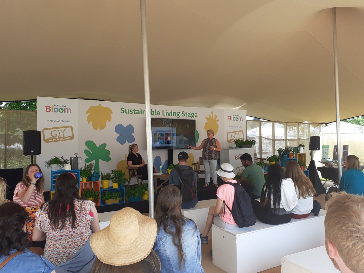 Dr Barbara Doyle Prestwich of @uccBEES speaking at the Sustainable Living Stage @bordbiabloom now about the value of plants and trees and about  out @scienceirel funded @iten_ucc  project. #TreeExplorers @UCC @BarbaraDoylePre