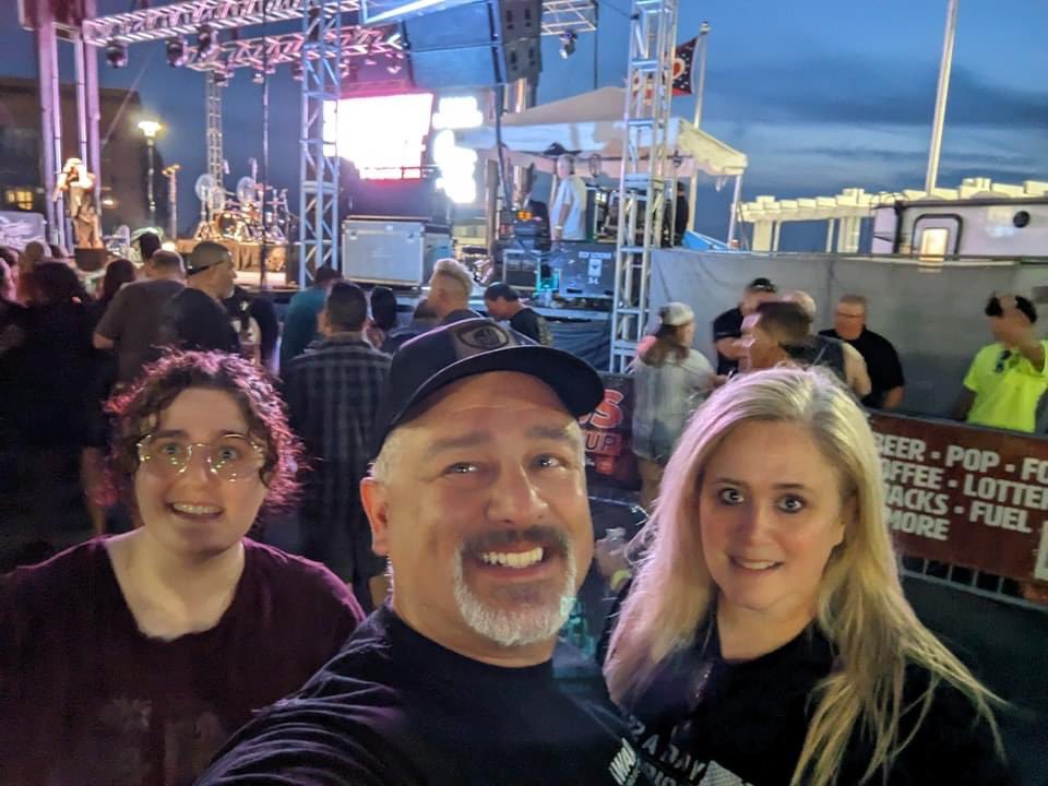 4WARDproject's tweet photo. We placed rock 23-173 for Eric after the @EverclearBand concert at @ohiobikeweek in Sandusky, OH.  🇺🇸 #end22aday #4EricWard #4WARDproject #4WARDrocks #honorthefallen #memorialday https://t.co/XuE0sMuVdX