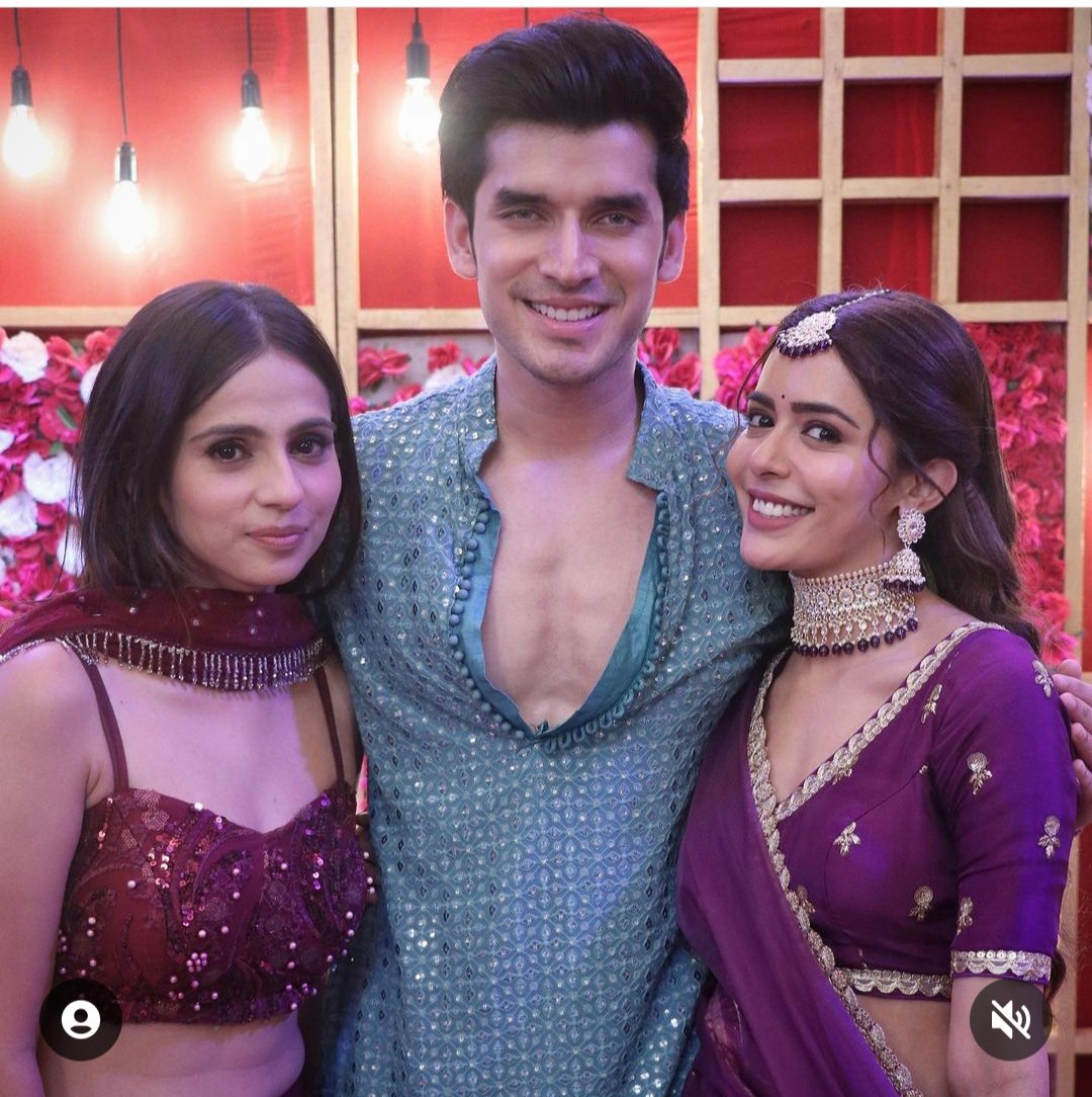 karan57star's tweet photo. New crush in the town #ParasKalnawat 🥹🥰 Really loving him as #RajVeer in the show.
And literally loving the chemistry of #PalVeer ....
Great going🤩😘 Best wishes.
#KaranKundrra https://t.co/QlkTJ4ToKd