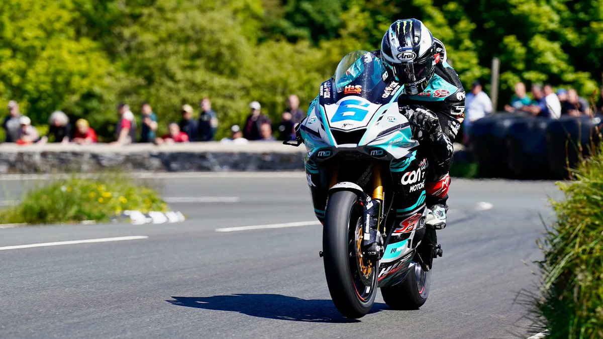 HE'S DONE IT. 22 WINS FOR MICHAEL DUNLOP

@M_Dunlop3 @monsterenergy #supersport #tt2023