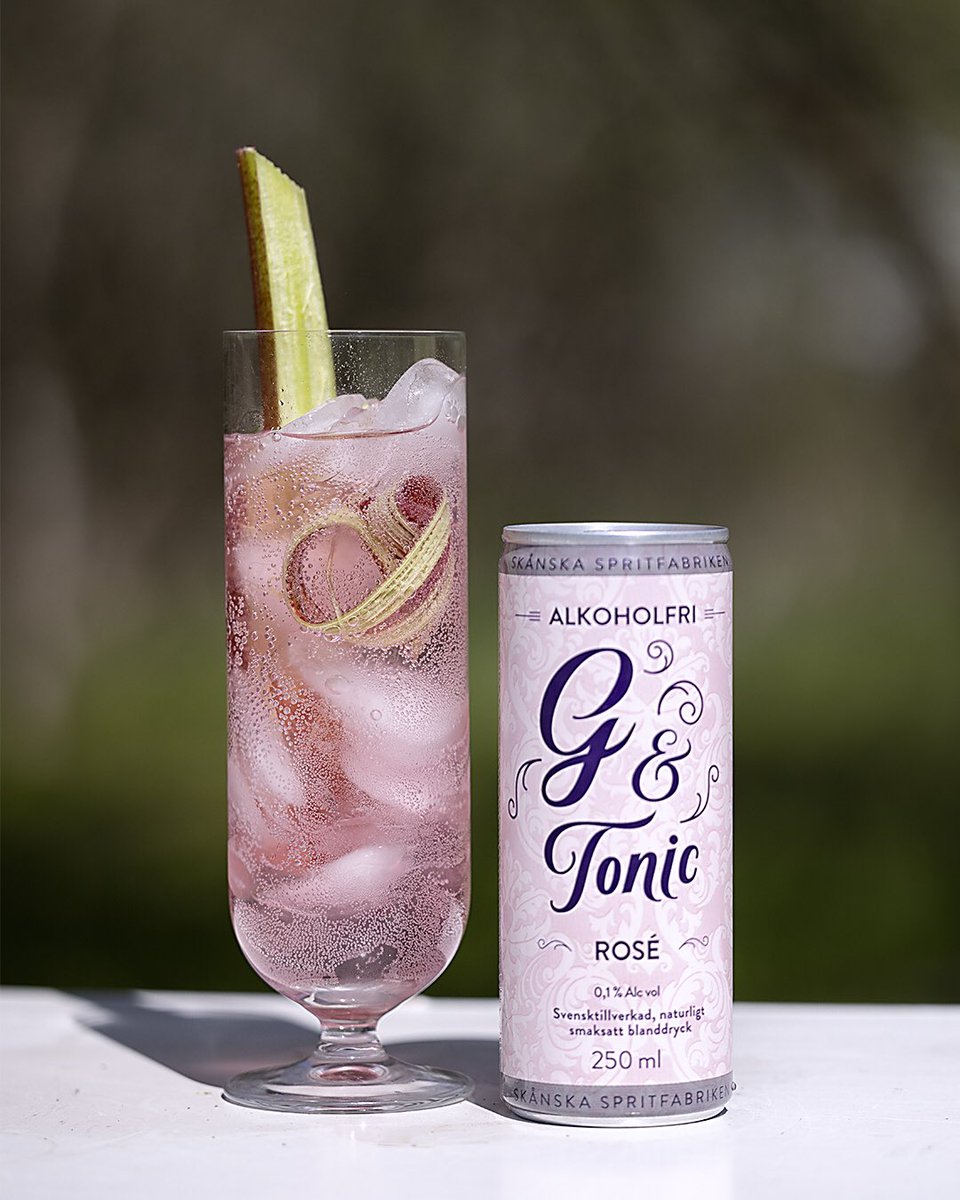 G &amp; Tonic med smak av rabarber, rosenblad och granskott. Låg sockerhalt Finns på Systembolagets hållbarhetshylla eller i vår webbshop