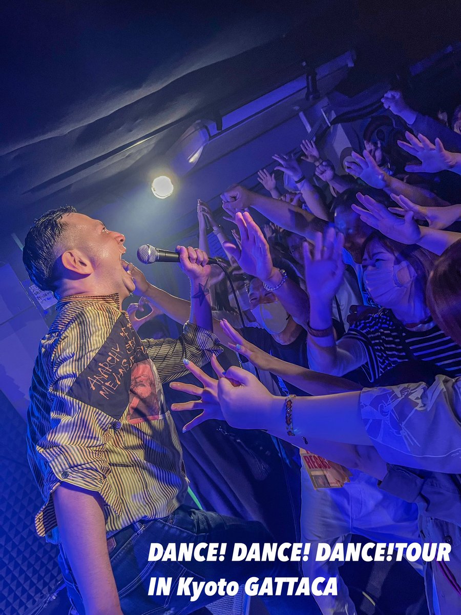 pet_partybaby's tweet photo. 今夜京都もすごかった‼️
ありがとうございます😊
もう台風の影響で到着しないかと思った。
来た甲斐がありました❤️

#SUPERKITCHEN
#Bushman
#THESKIPPERS
#IRIEBOYS 
#PET
#DININGBARYEAH
#DJマンキチ
#DANCEDANCEDANCETOUR
#partybaby
#partypunk
#funkygodhead
#Bollocks 
#SniffinGlueRecords https://t.co/5lzXj7Ixyf