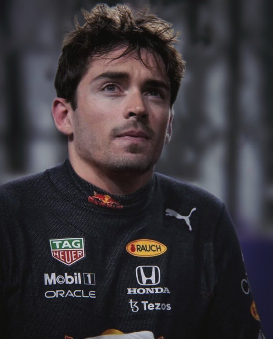 kindaweirdo's tweet photo. #forzasogno #supercharles #hornerfaccisognare #manifestando #rbrvistosupplicando #viprego https://t.co/WtXvUgrM7h