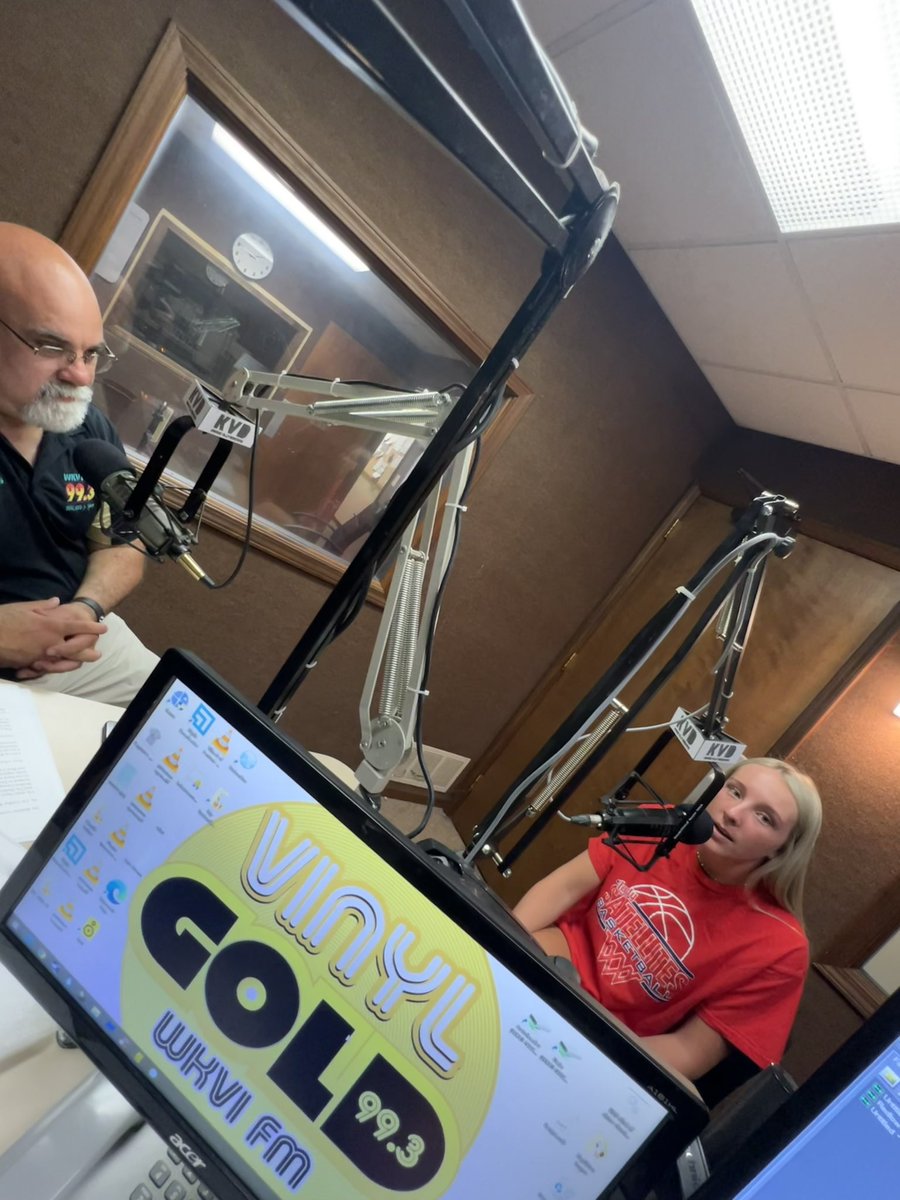 Kankakee Valley Broadcasting's WKVI Sports tweet media