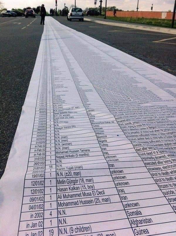 lillyynadimm's tweet photo. the amount of people that i’ve promised to hangout with after finals https://t.co/C8EPhKvnmI