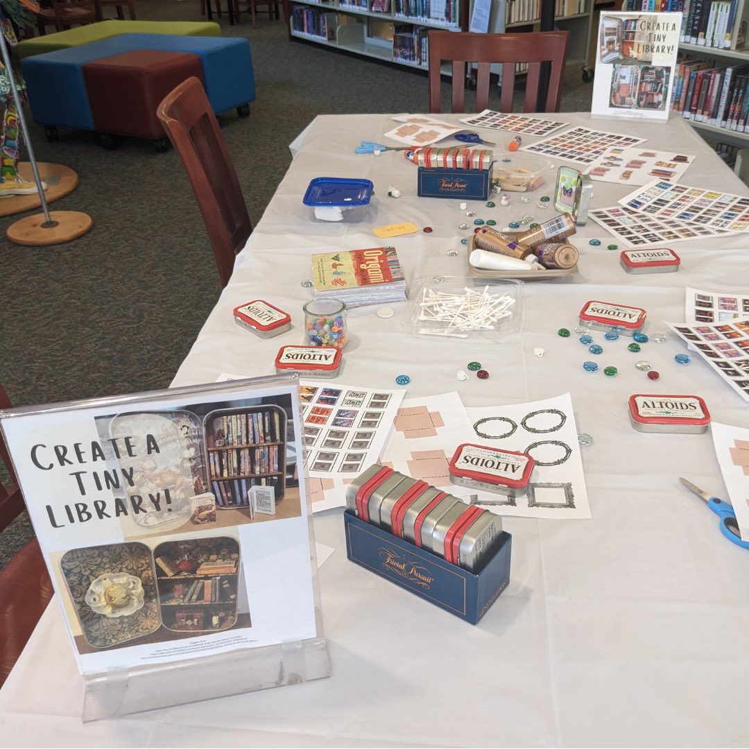 SchlowLibrary's tweet photo. TODAY’s featured #TeenCraft: Tiny libraries! https://t.co/15llvcQSyt