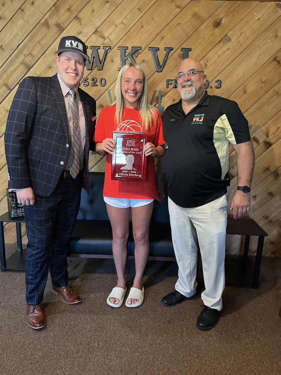 Kankakee Valley Broadcasting's WKVI Sports tweet media