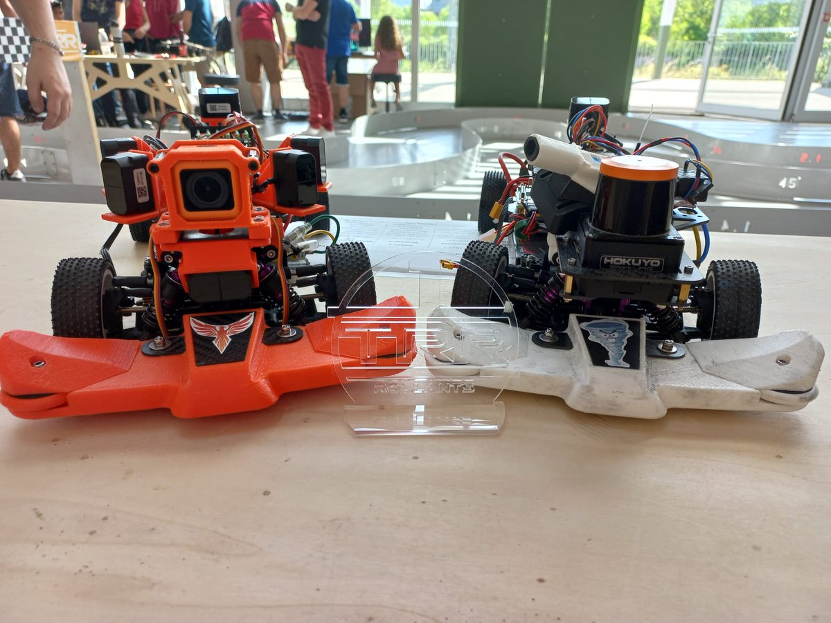 Carre 92 <a href="/TlseRobotRace/">Toulouse Robot Race</a>