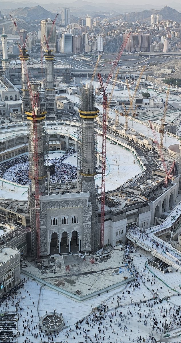 HaramainInfo's tweet photo. Now: Masjid Al Haram before Maghrib Prayers https://t.co/loNwRKWzjl