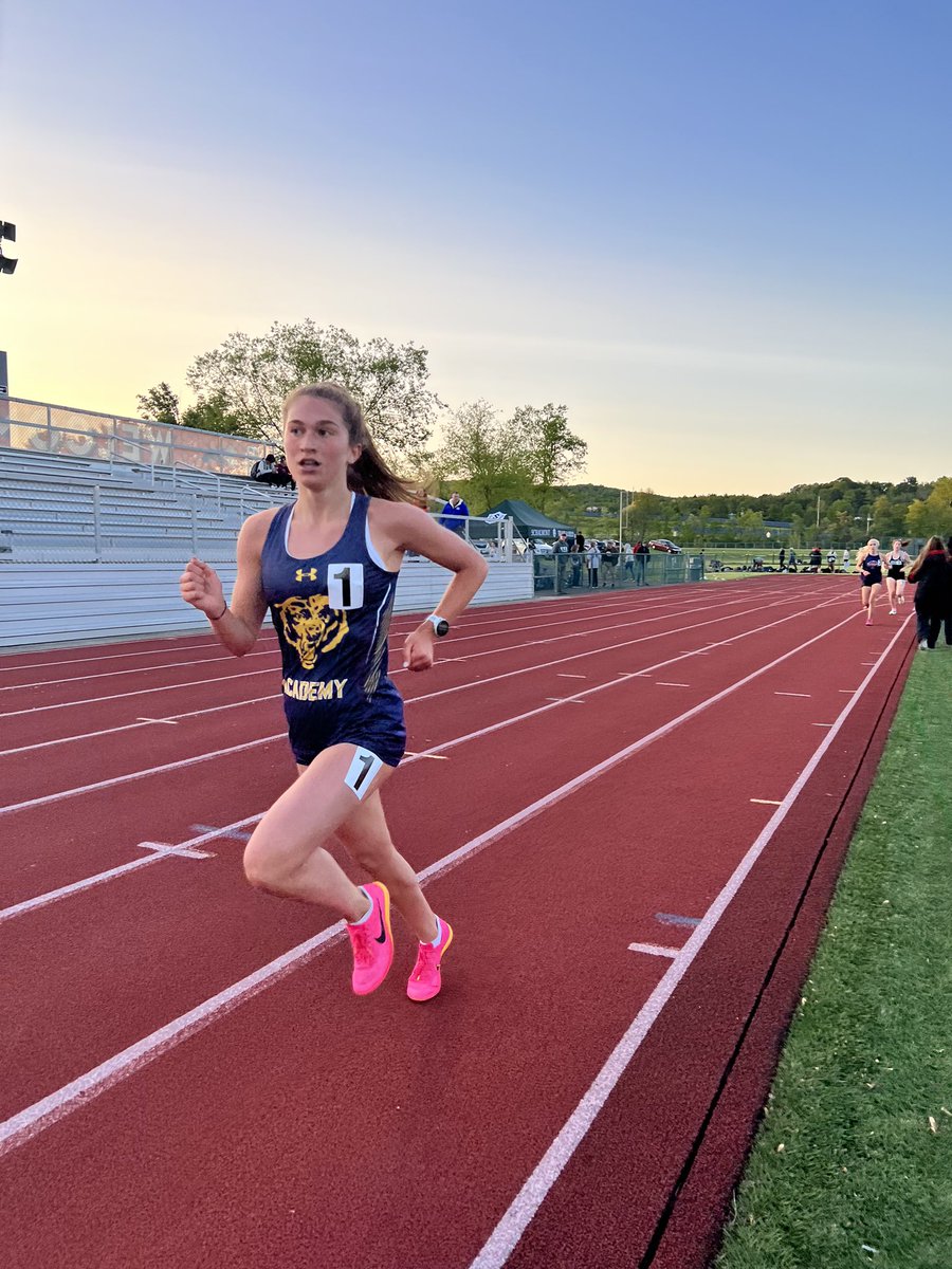 AMarathakis's tweet photo. @albanyacademies punches tickets to States (4x400, 3k and 2k steeple)‼️ 2 school records broken during qualifiers: 4x400: Aiyemah, Iciar, Isabel and Lucie. 800: Erin. Let’s Go Academy💙❤️‼️ #Academy #ScholarAthletes https://t.co/skBUxlgWwO