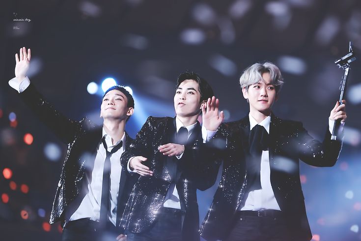 EXOL always with EXO❤
내청춘_내가지킨다 🍻

#IRIS_standWithCBX
#IRIS_StandWithEXO
@weareoneEXO