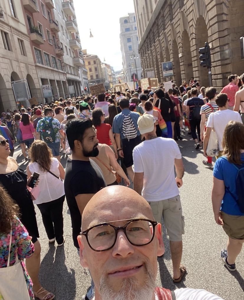 dwb_vox's tweet photo. Today #Pride #parade &amp; concert with ⁦@CanoneInversoPd⁩ 
#equalrights #nodiscrimination

Oggi #parata #Pride &amp; concerto con ⁦@CanoneInversoPd⁩ 
#dirittiequi #nessunadiscriminazione
🏳️‍🌈🏳️‍⚧️🇺🇳 https://t.co/BORLAWID9Q