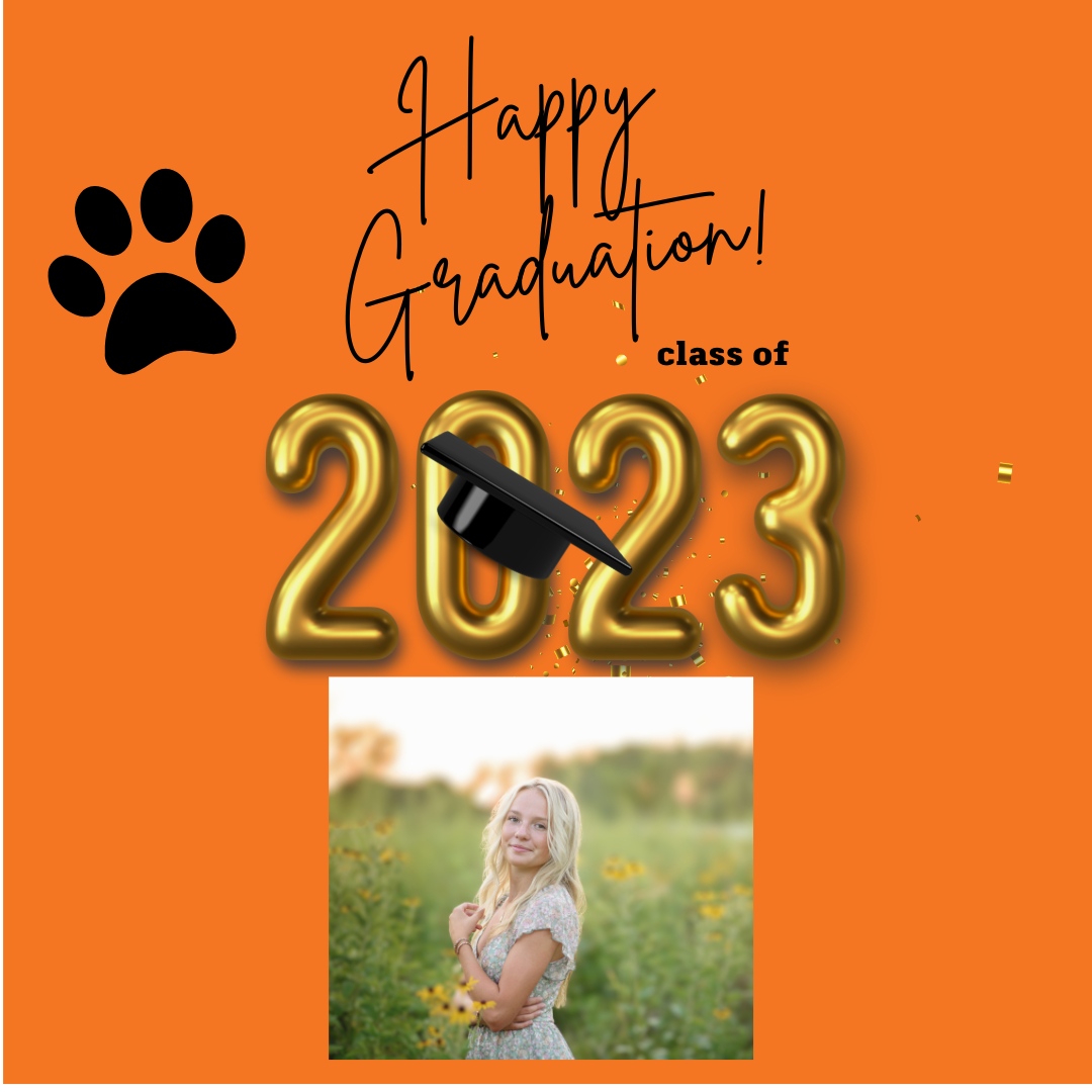 EVilleFitness's tweet photo. Congratulations EHS Class of 2023! And a special shoutout to my daughter and employee of the gym Maggie.
Also - Good luck to our EHS Baseball team playing Minooka at 11 am for the sectional title. Go Tigers
#Repitlocal #Evillefitness #Edwardsvilleil #Orangerush #classof2023 https://t.co/Odr2zsTolQ