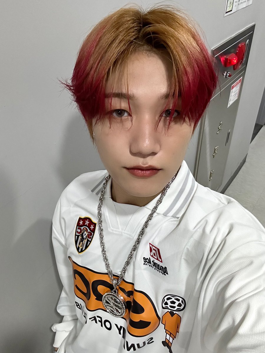 P1H_members's tweet photo. 장난 아냐 😉

#P1Harmony #JONGSEOB https://t.co/GXgxoJJpcb
