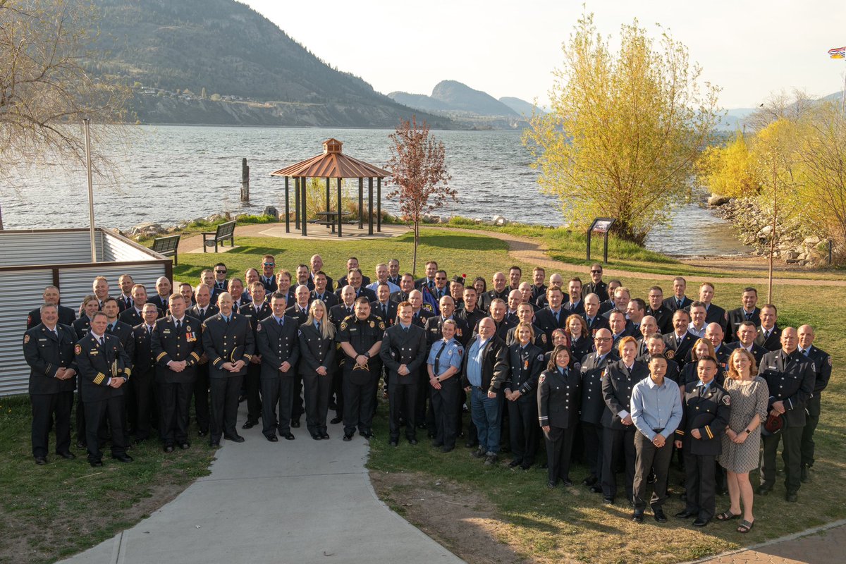 DCSheldonYoung's tweet photo. Thank you to the #FPOABC for hosting a fantastic conference in Penticton last month
#FirePrevention professionals came together to learn and share their experiences
The goal of this group is to reduce the impact of fire in #BC. I can assure you they are all up to the challenge https://t.co/FUR1perMek