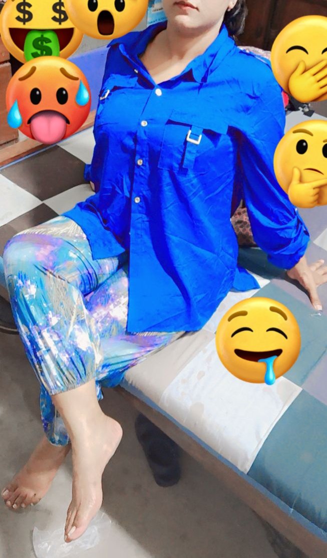 Kab tak intazar karna ho ga 😜😜😜 waiting for you 🫦🔥 come here 🔥💋💋💋