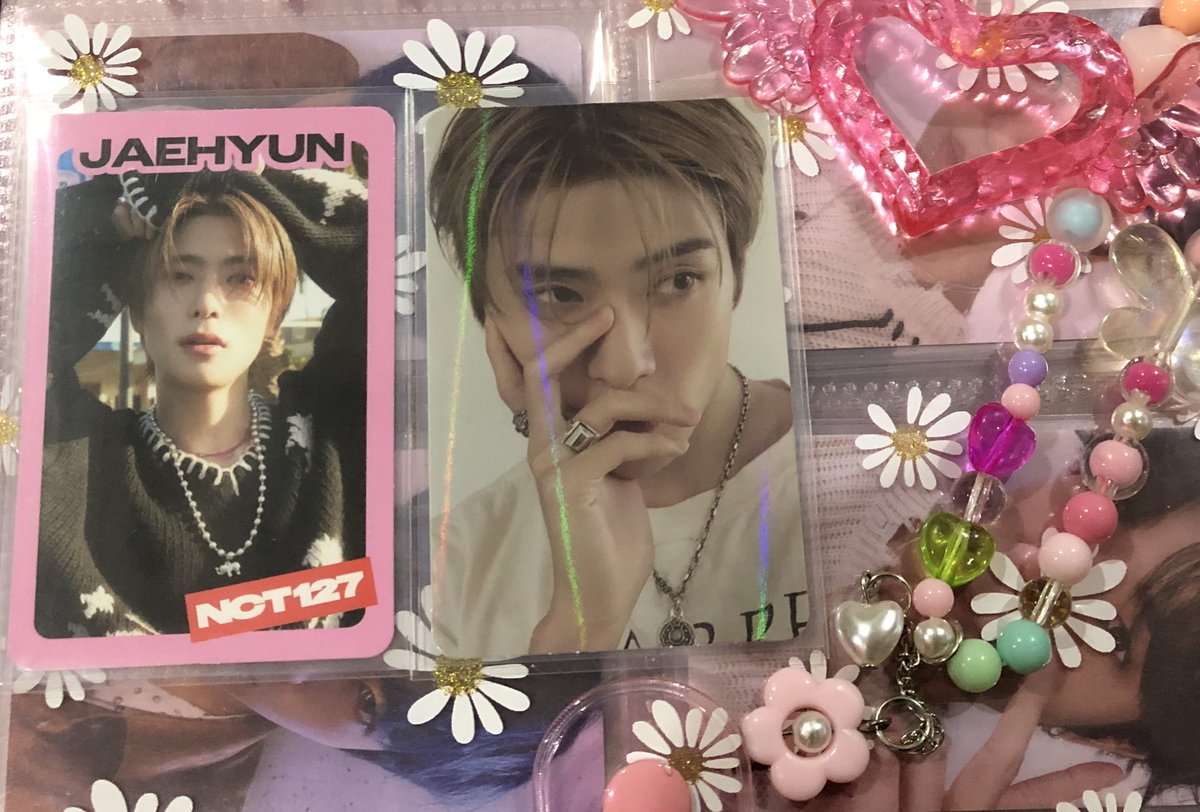 insertbiasname_'s tweet photo. ✿ MAIL FOR TIFFANY ✿

fr: @_hersheykate03 

okay, guys. eto na nga. JAEHYUN HOTTRACKS POB FINALLY CAME HOME!! UMUWI ANG PRIO. ANG PRIO NA NAPILITAN AKONG GUMASTOS SA PAPEL NG 3h PATAAS HAUP HAHAHUUU! nangulila ako sa'yo, bhe. buti na lang umuwi ka na 🥹 thank youuu so much 💗 https://t.co/ba6TbiKQN5