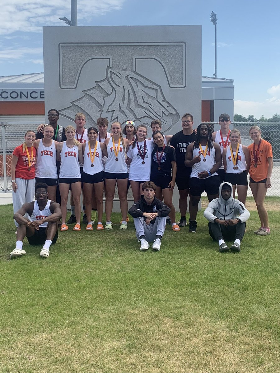 tech_activities's tweet photo. Congrats to all of our track &amp; field athletes that medaled in the sect.5AA meet yesterday.Qualifying for state next week were Arik Nikolas(long&amp;triple jump),Derrick Cox-Payton(shotput), Jack Oker(discus)&amp;Stella Rusch(1600&amp;3200) @ISD742 @WJONSports @SCTimesScores @KNSIsports https://t.co/ocU3KQSSRq