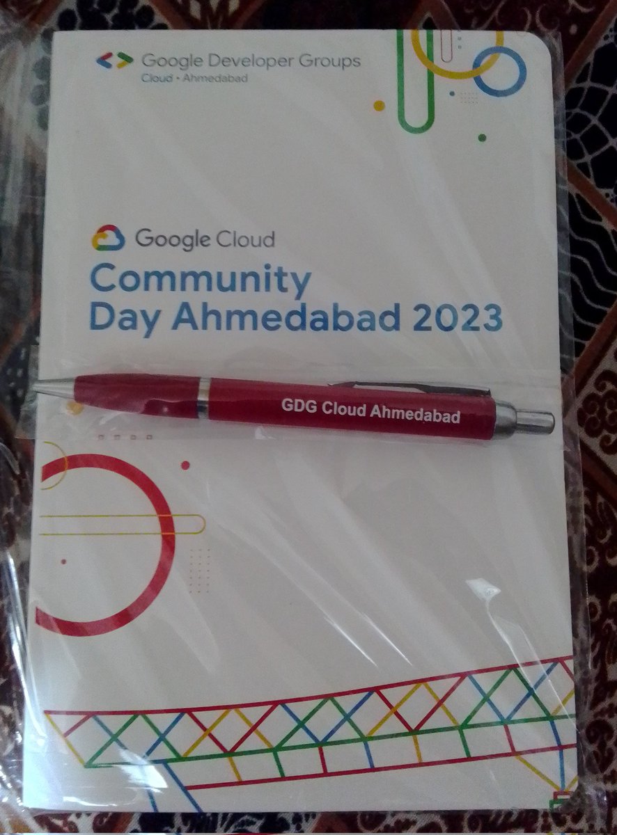 TKiyada's tweet image. Attended Google Cloud Community Day 2023 Ahmedabad, grateful to the organizers for an amazing event! Special thanks to @kartik_derasari for the warm welcome. Kudos to speakers: @iRomin for the insightful keynote, @vijaykumarpj for demystifying Google BigQuery, #GCCDAhm23