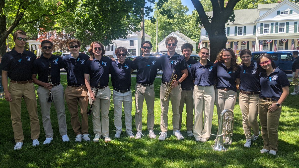 Congratulations FHS Band Seniors!