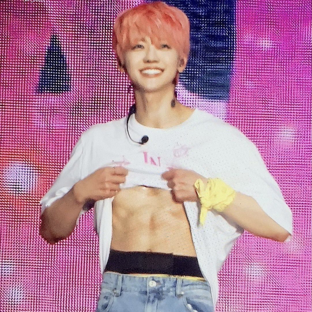 까우 lll tweet media