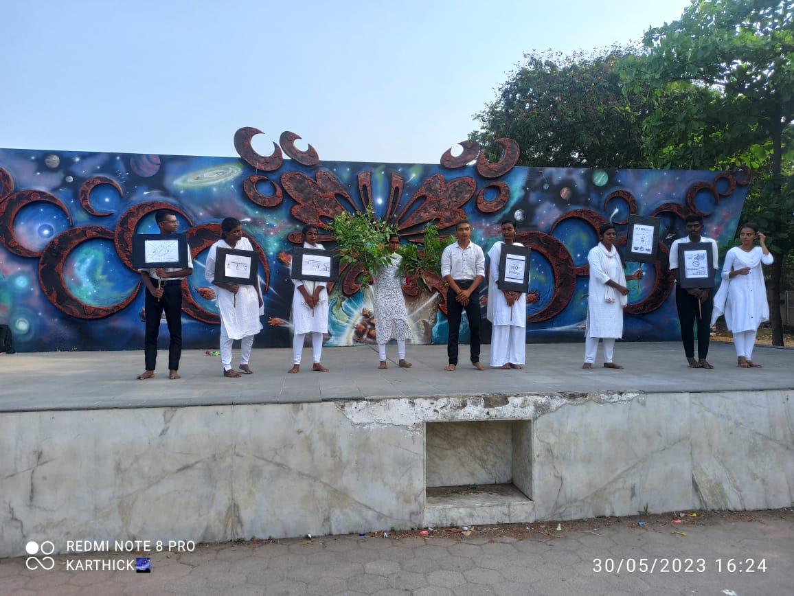 NccKcg's tweet photo. Cadets of KCG NCC company have successfully conducted an event "Mission life, a Nukkad Natak for Bad effects of plastics".

We are proud of sharing here that we could reach out everyone.

#ChooseLiFE #MissionLiFE  #missionLife #HQ_DG_NCC #NCCDte_TNPAN #tnbnncc https://t.co/NMhK7bDv4E
